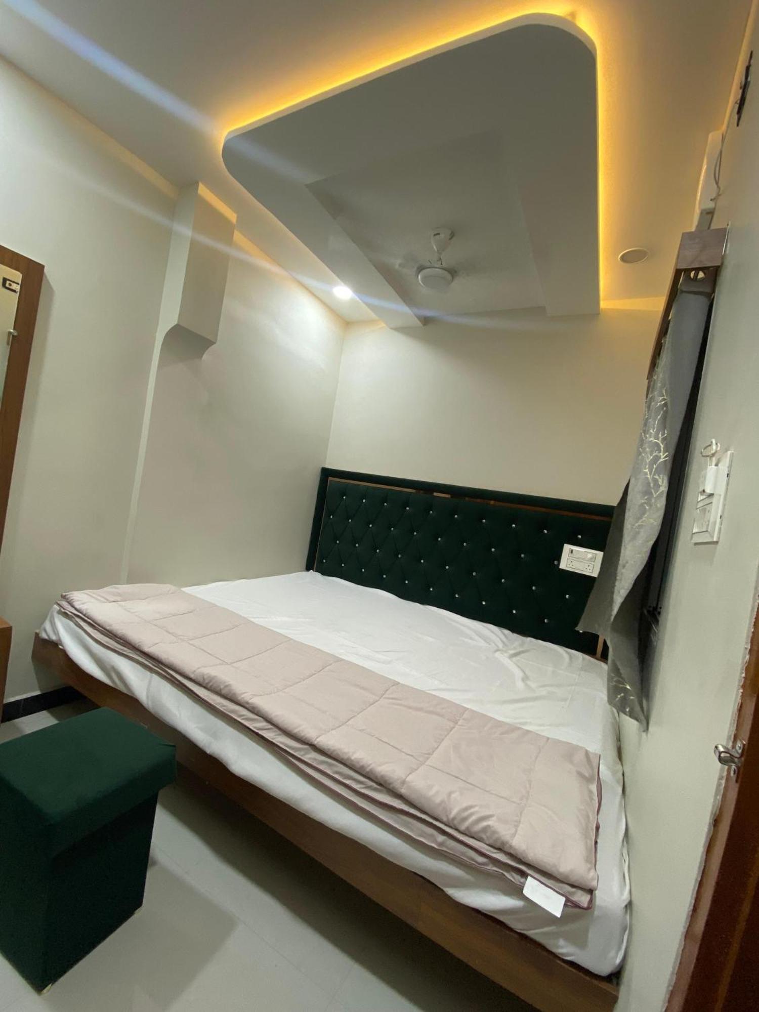 Hotel Super Palace Ujjain Zewnętrze zdjęcie