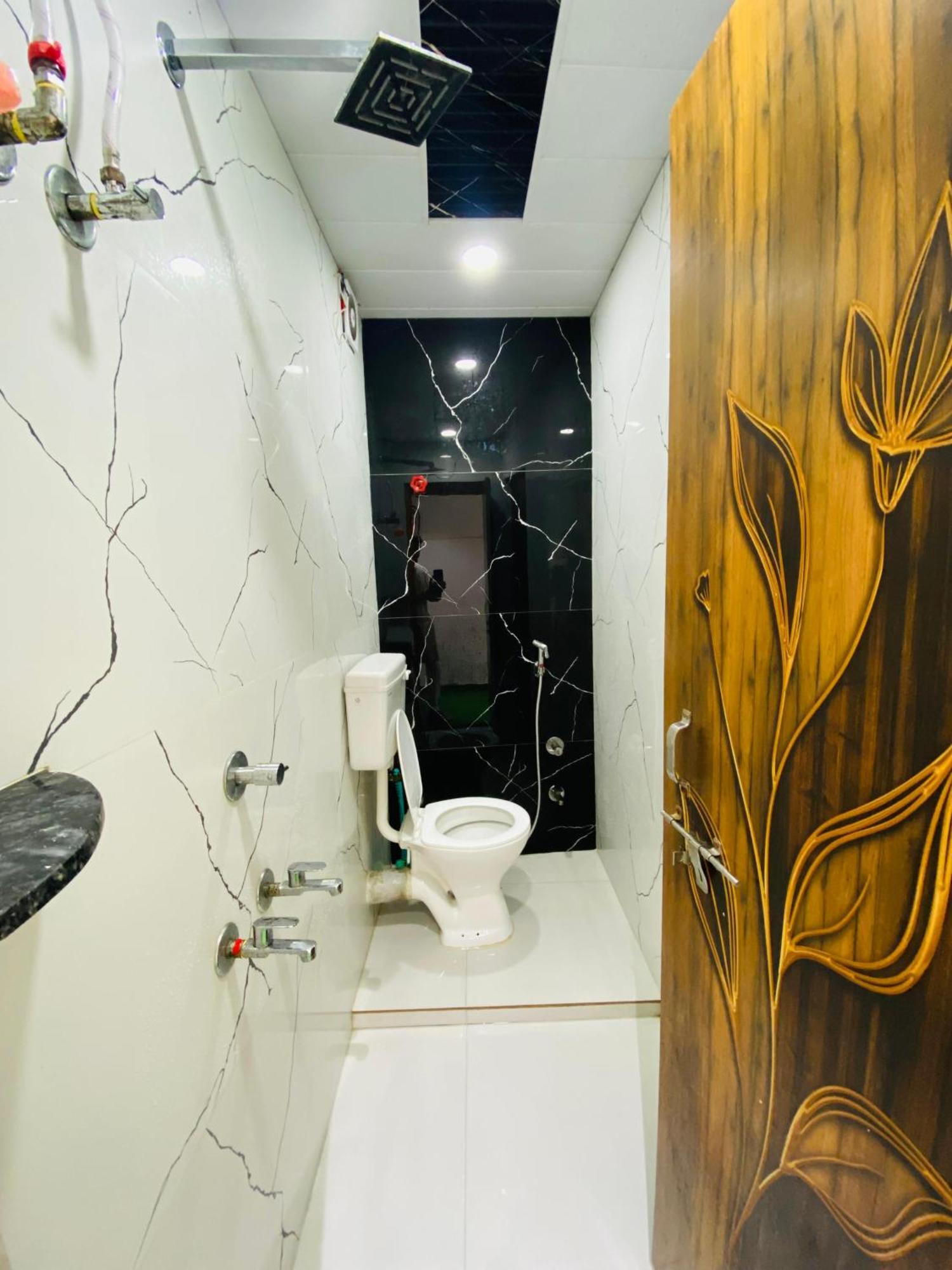 Hotel Super Palace Ujjain Zewnętrze zdjęcie